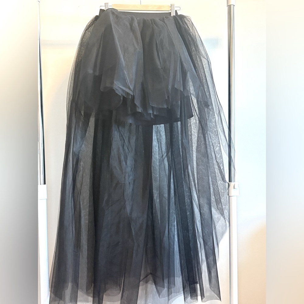 🎃 Black Hi/Low Dramatic Tulle Skirt